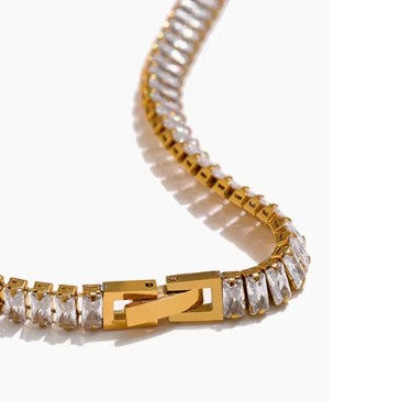 Bratara cu pietre zirconiu Club